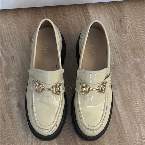Anthropology Maeve Cream Patent Leather Loafers with Gold Buckle - Picture 1 of 5